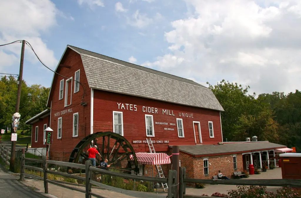 Discover Yates Cider Mill: Michigan’s Fall Favorite for Cider and Donuts